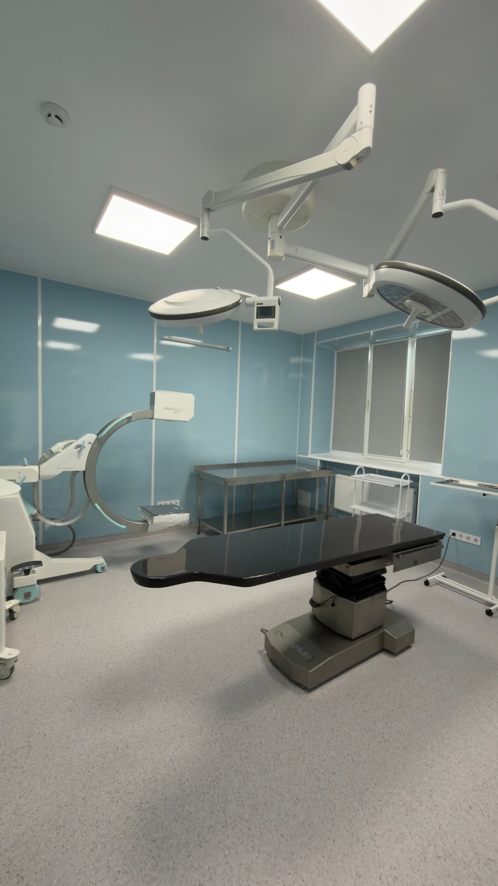 Сучасні панелі Г1 з УФ-покриттям для стерильних операційних