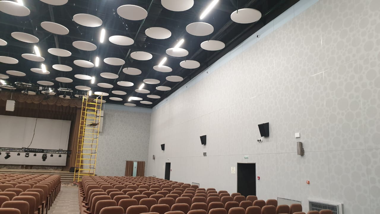 Результат встановлення акустичних панелей